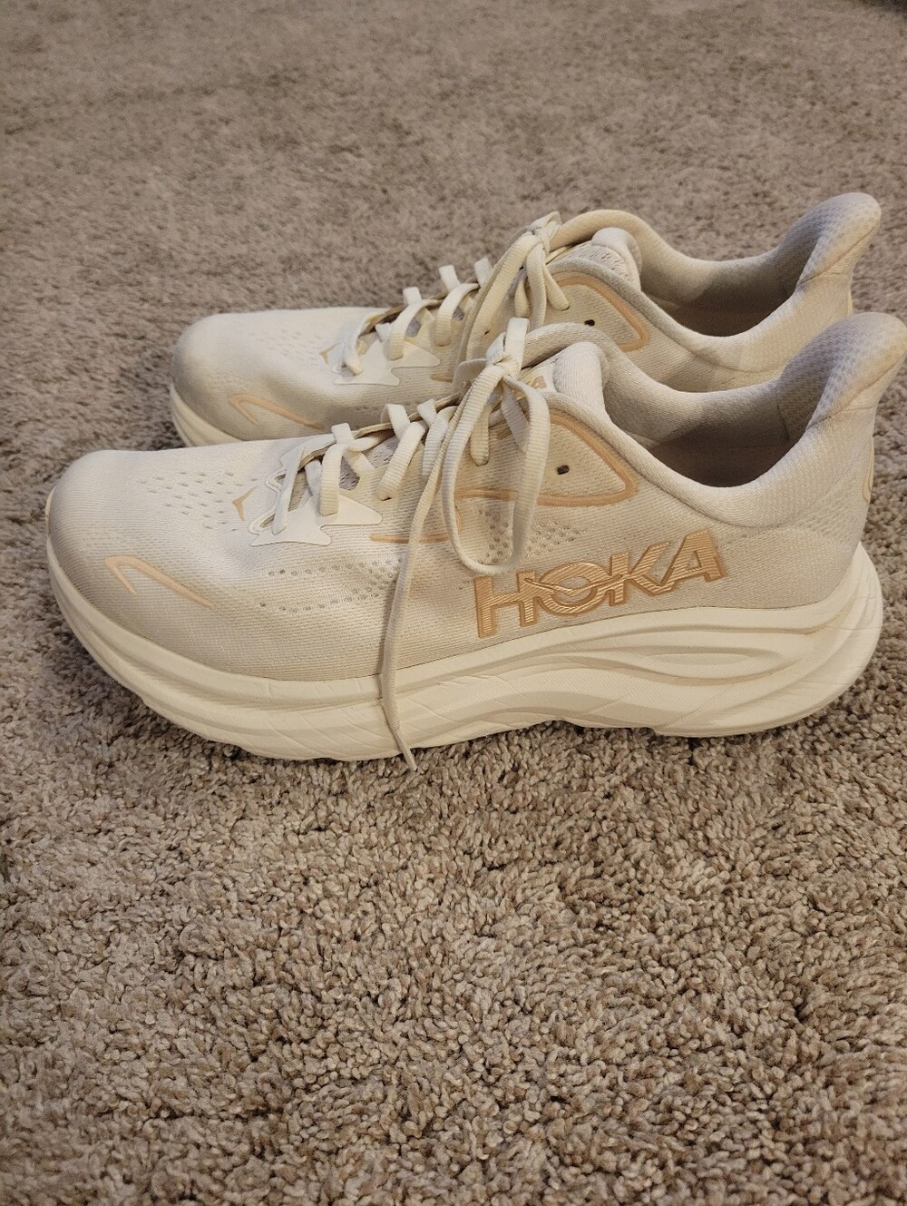 Hoka Clifton 10 Running Shoes Womens Size 10 Used